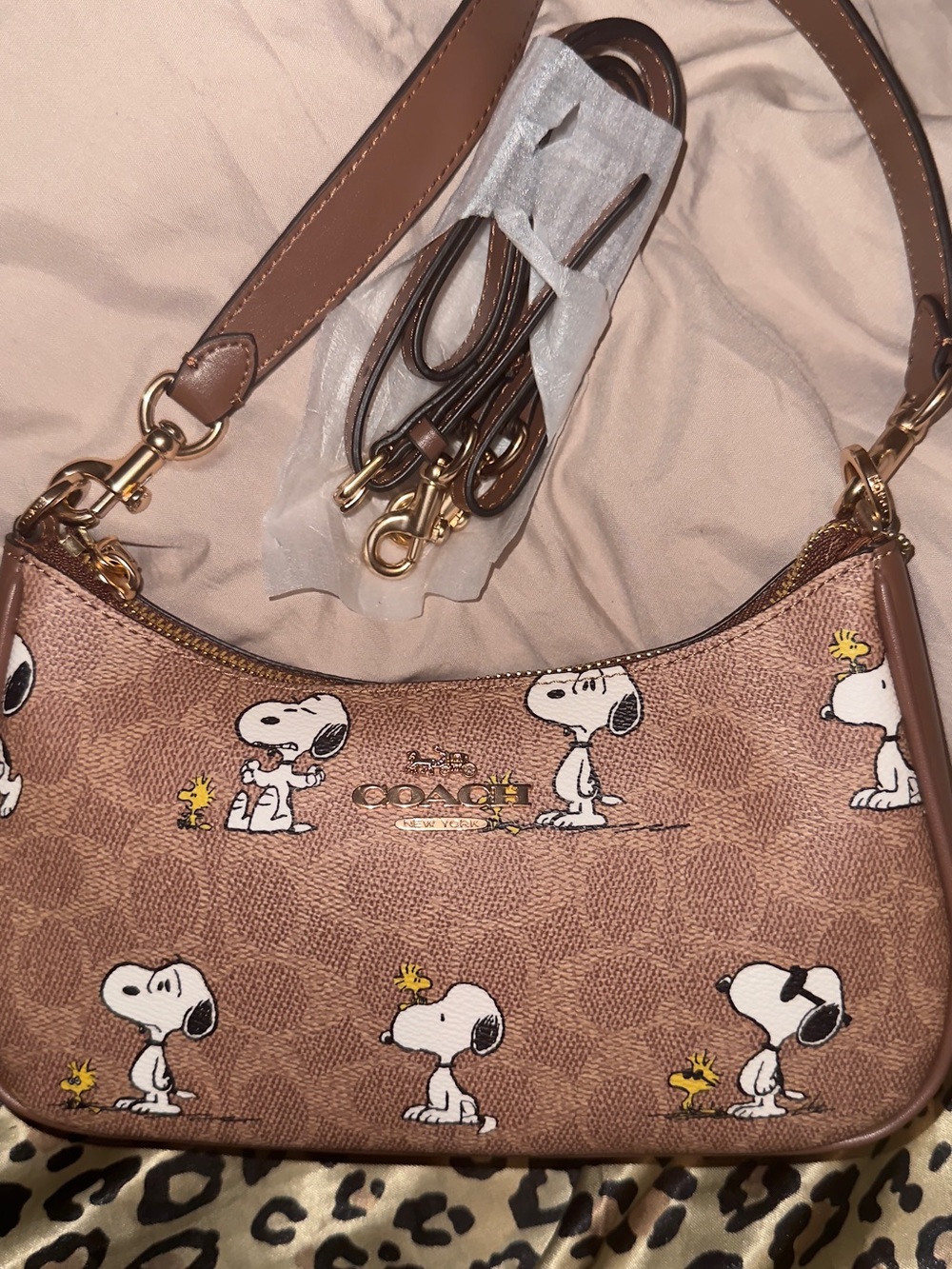 Coach Pink Signature Snoopy Shoulder Bag with Gold Hardware - Picture 2 of 6